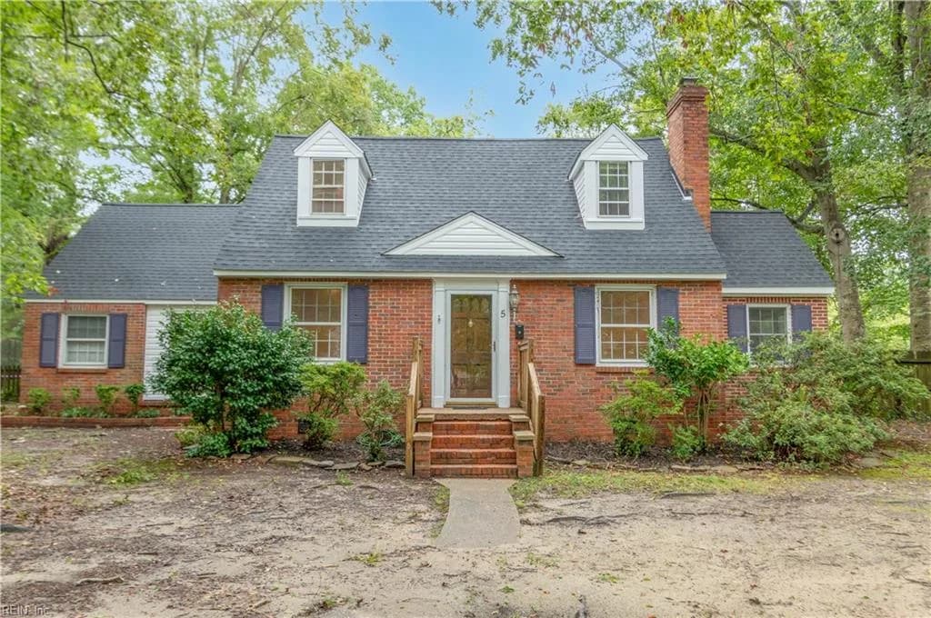 5 White Oak DR, NEWPORTNEWS VA 23601 - Main photo