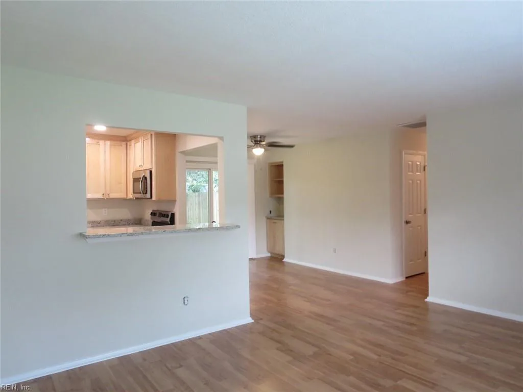 509 Lavender LN, VIRGINIABEACH VA 23462 - Photo 5
