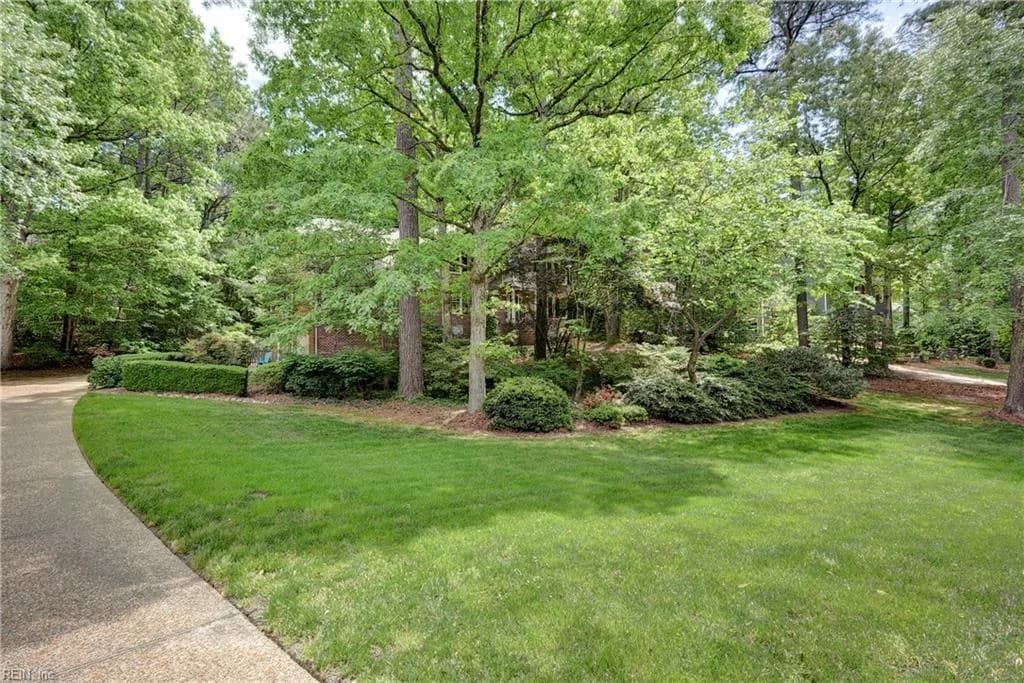 101 Windsor WAY, WILLIAMSBURG VA 23188 - Photo 5