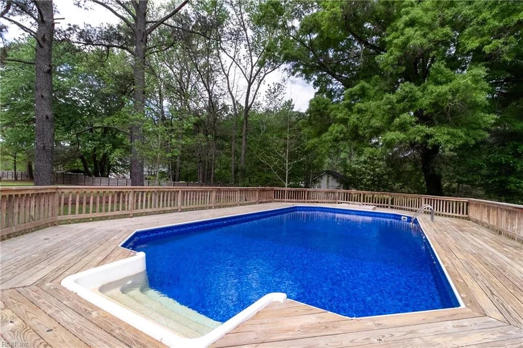 1425 Lotus DR, VIRGINIABEACH VA 23456 - Photo 3