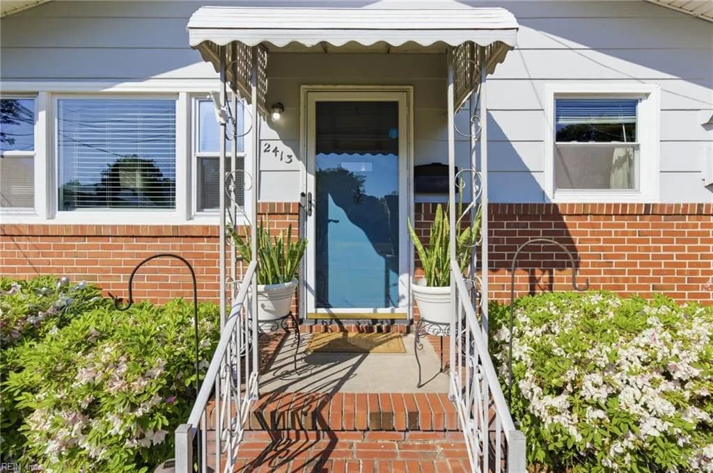 2413 Hemlock ST, NORFOLK VA 23513 - Photo 3