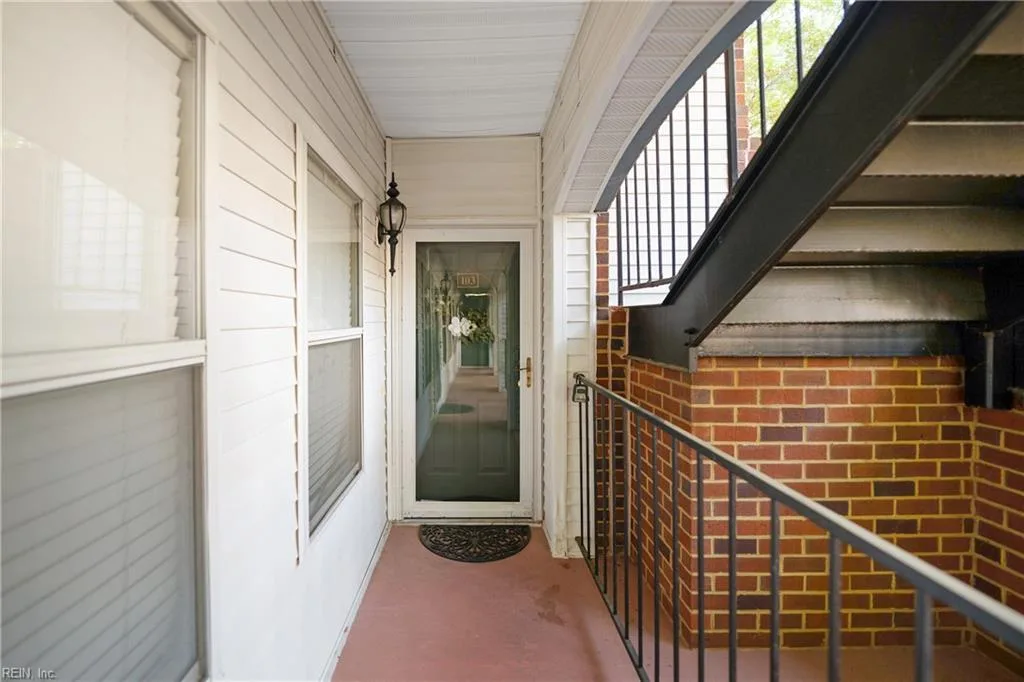 205 Westover AVE #103, NORFOLK VA 23507 - Photo 4