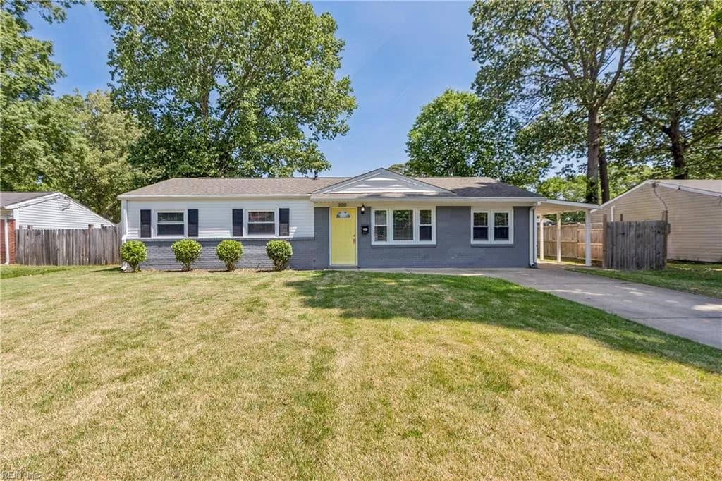 308 Dodge DR, VIRGINIABEACH VA 23452 - Photo 2