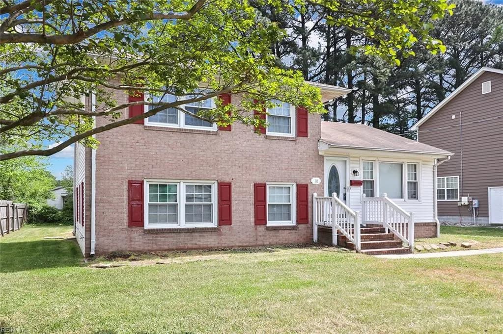 18 Janet DR, HAMPTON VA 23666 - Photo 2