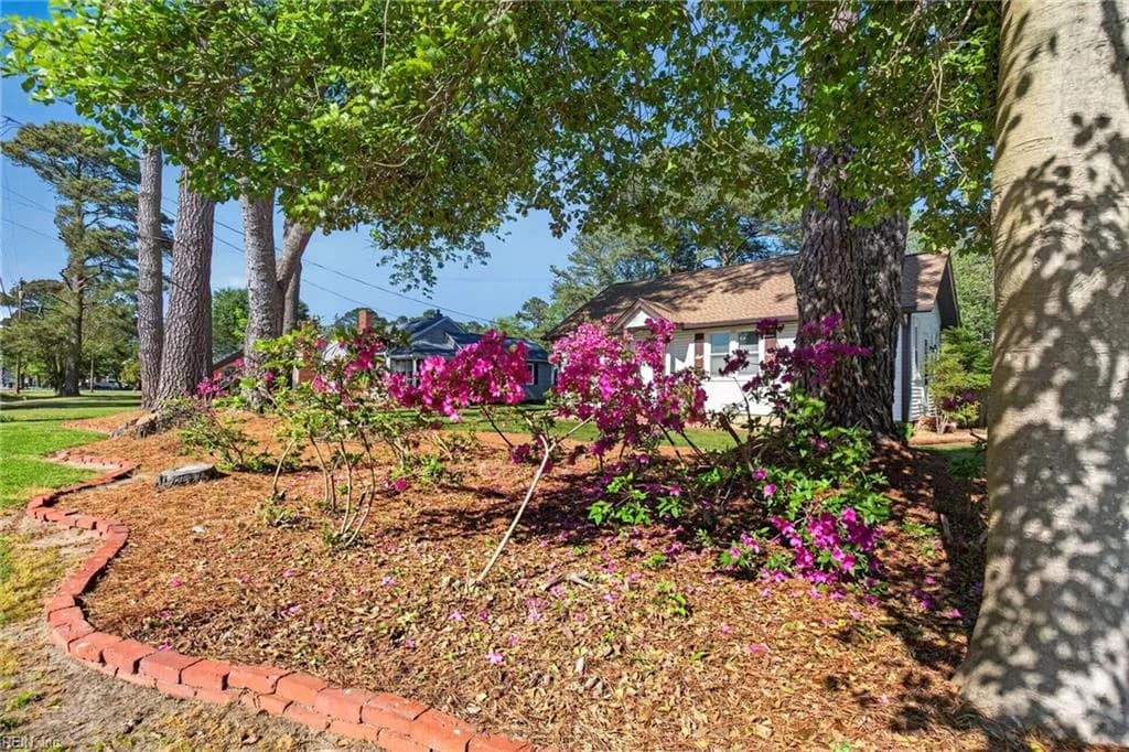 77 Bunting LN, POQUOSON VA 23662 - Photo 4
