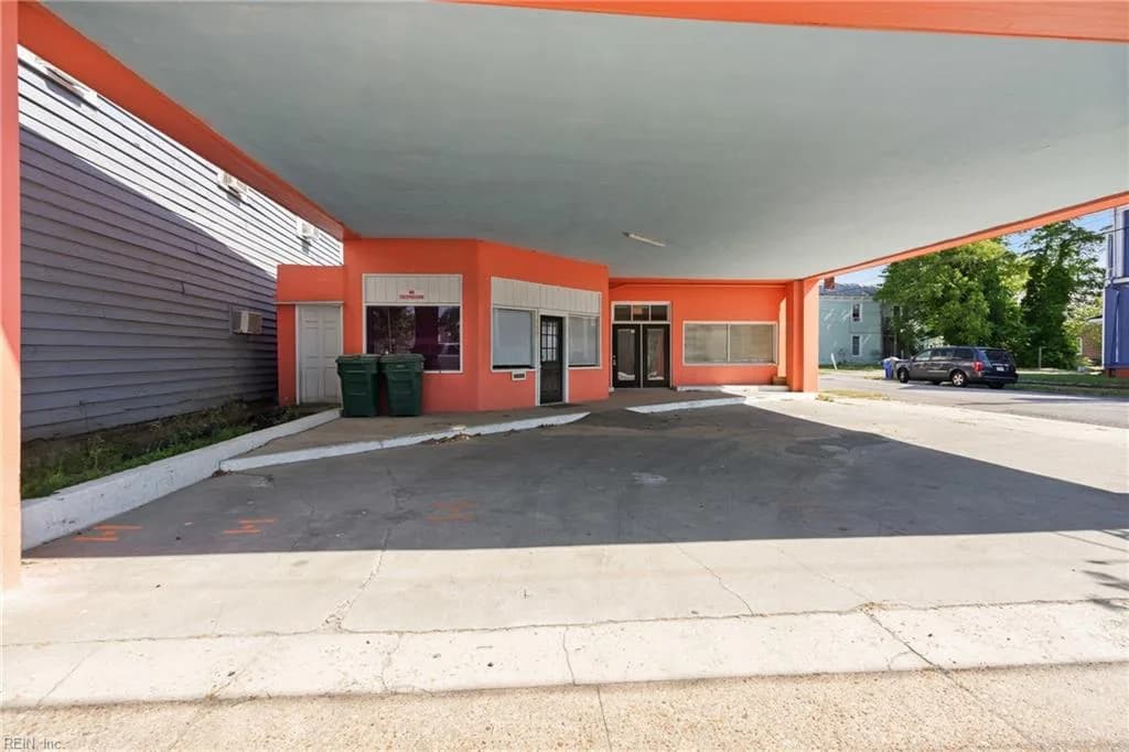 400 W Washington ST, SUFFOLK VA 23434 - Photo 3