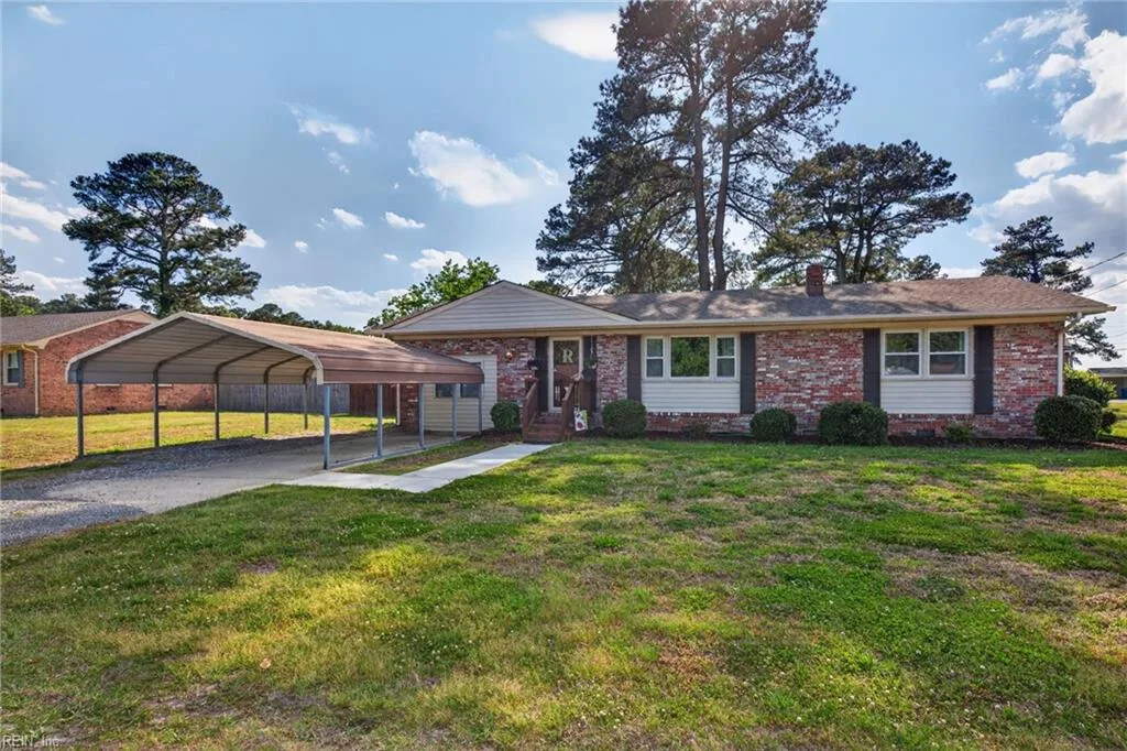 129 Gene AVE, SUFFOLK VA 23434