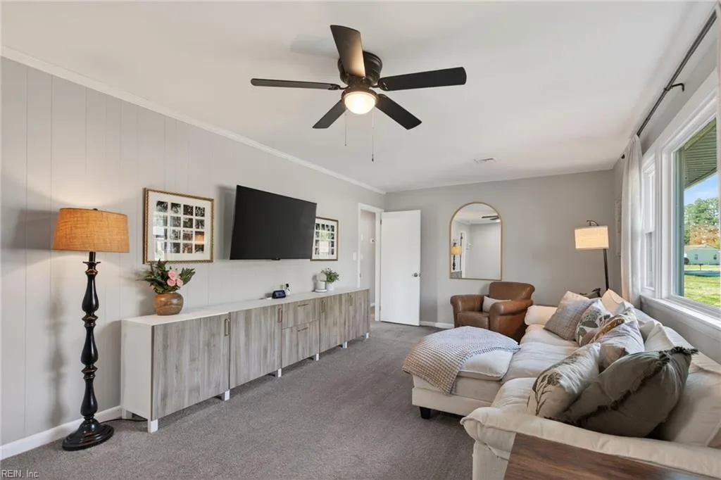129 Gene AVE, SUFFOLK VA 23434 - Photo 3