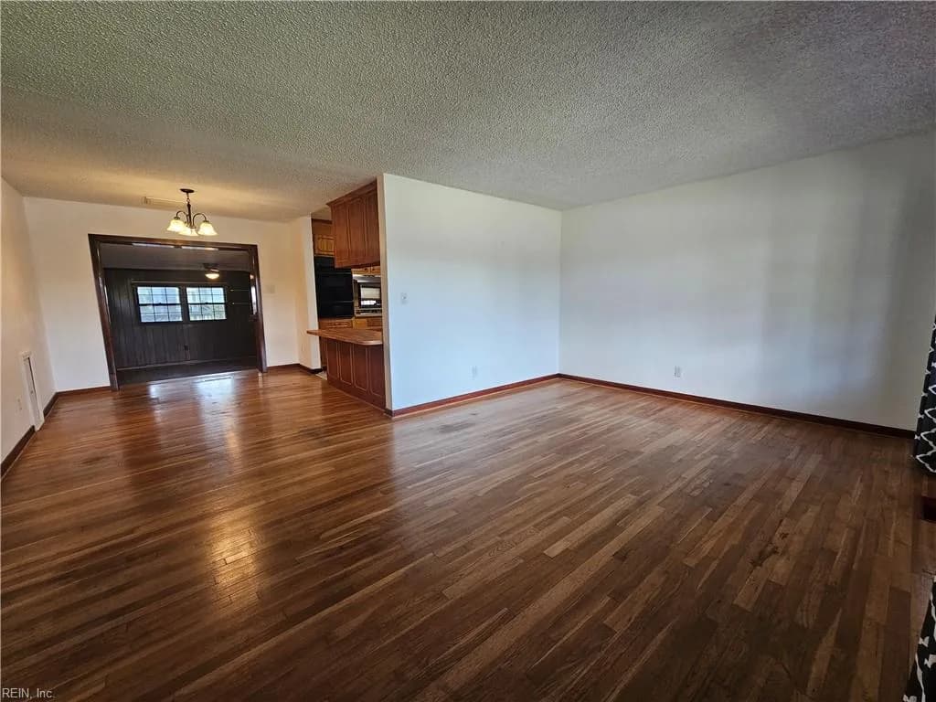 1507 Hodges Ferry RD, PORTSMOUTH VA 23701 - Photo 5