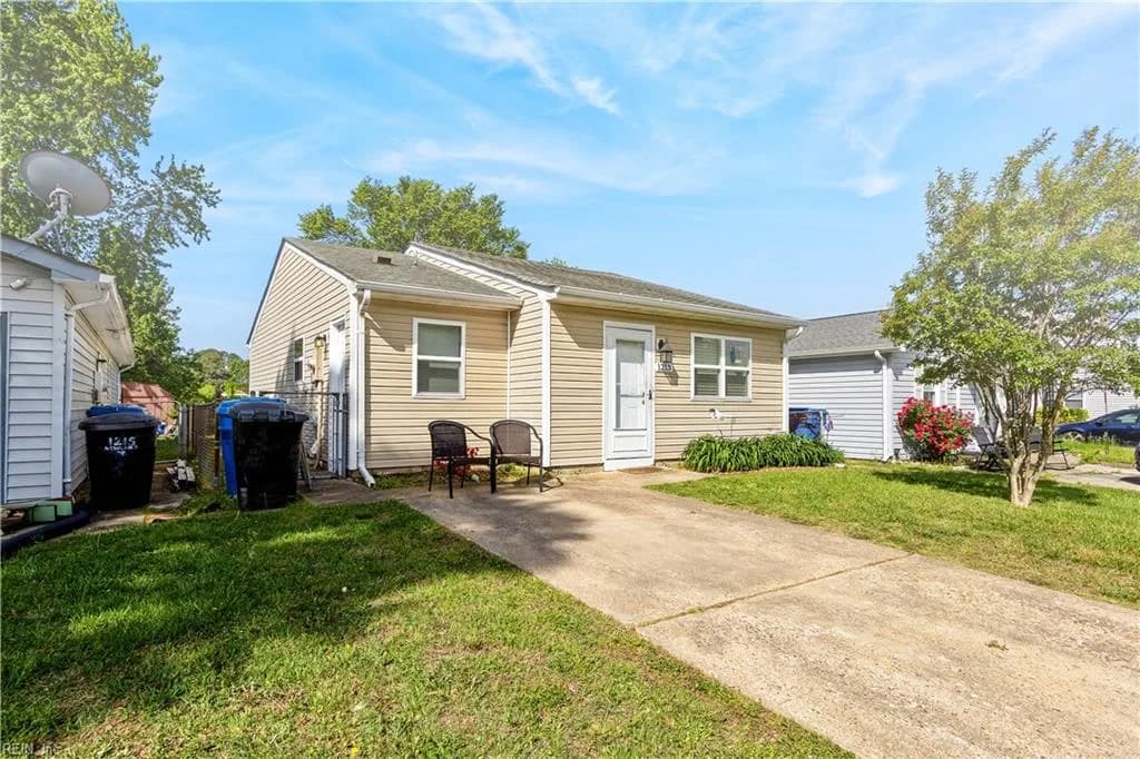 1213 New Land DR, VIRGINIABEACH VA 23453 - Photo 4