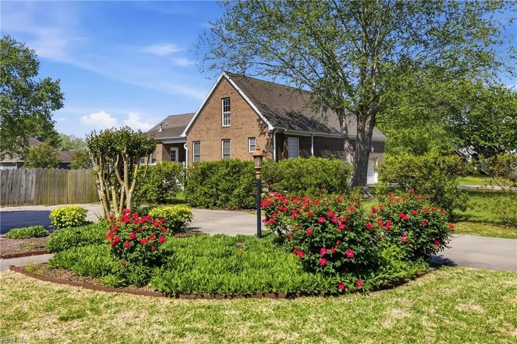 203 Starboard CT, ELIZABETHCITY NC 27909 - Photo 4