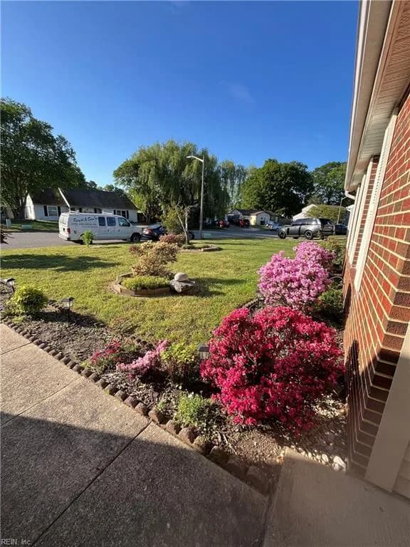 908 Chatsworth DR, NEWPORTNEWS VA 23601 - Photo 5
