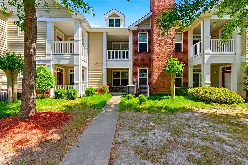 704 River Rock WAY #102, NEWPORT NEWS VA 23608 - Main photo