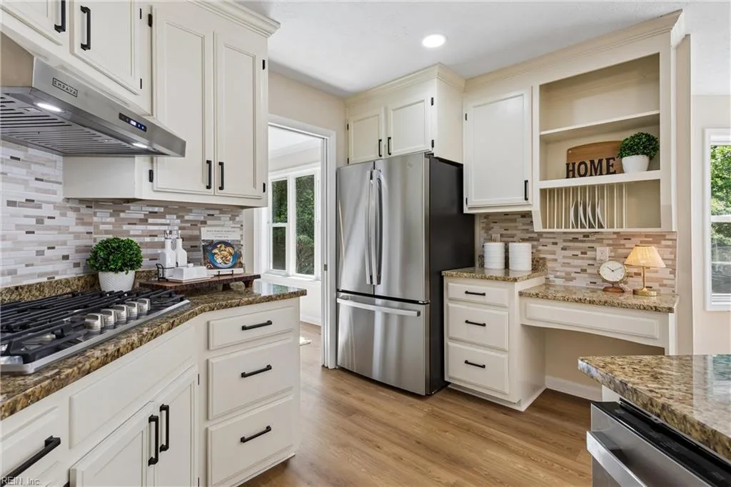 318 Dunnavant LN, NEWPORTNEWS VA 23606 - Photo 5