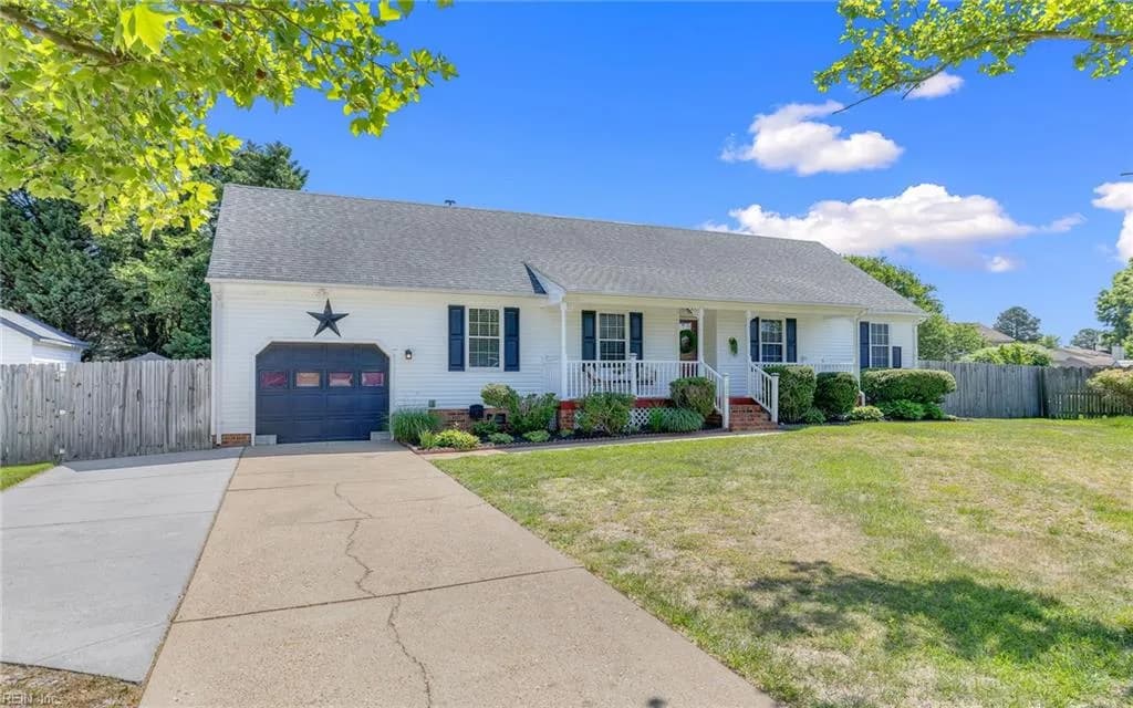 1000 York DR, CHESAPEAKE VA 23320 - Photo 3
