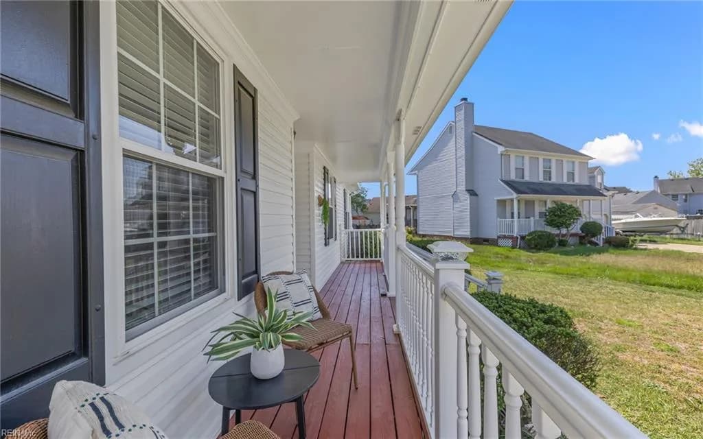 1000 York DR, CHESAPEAKE VA 23320 - Photo 5
