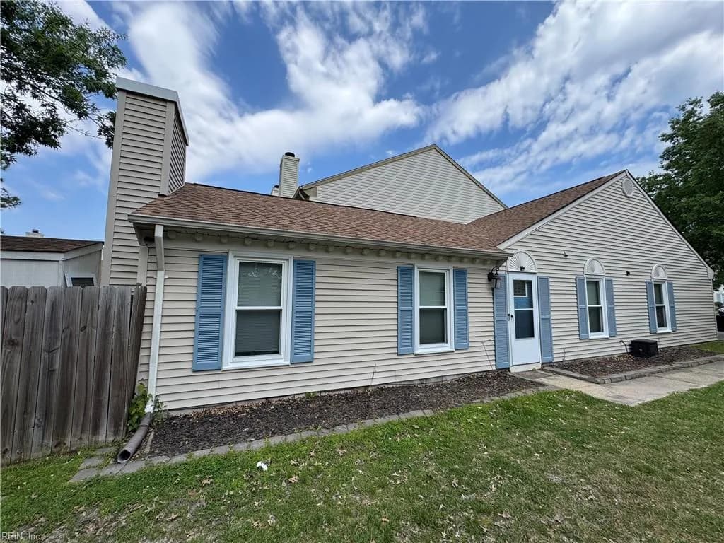 307 Gambrill CT, VIRGINIABEACH VA 23462 - Photo 2
