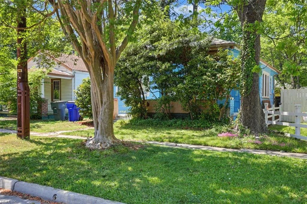 2905 Lens AVE, NORFOLK VA 23509 - Photo 3