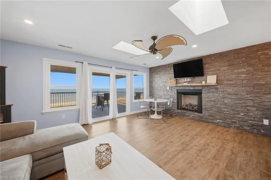 1616 E Ocean View AVE #F, NORFOLK VA 23503 - Main photo