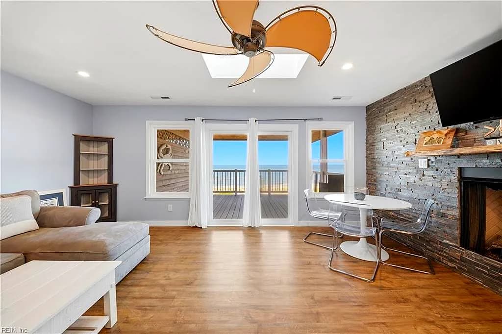 1616 E Ocean View AVE #F, NORFOLK VA 23503 - Photo 3