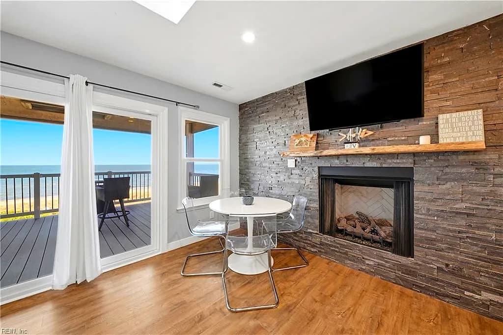 1616 E Ocean View AVE #F, NORFOLK VA 23503 - Photo 4