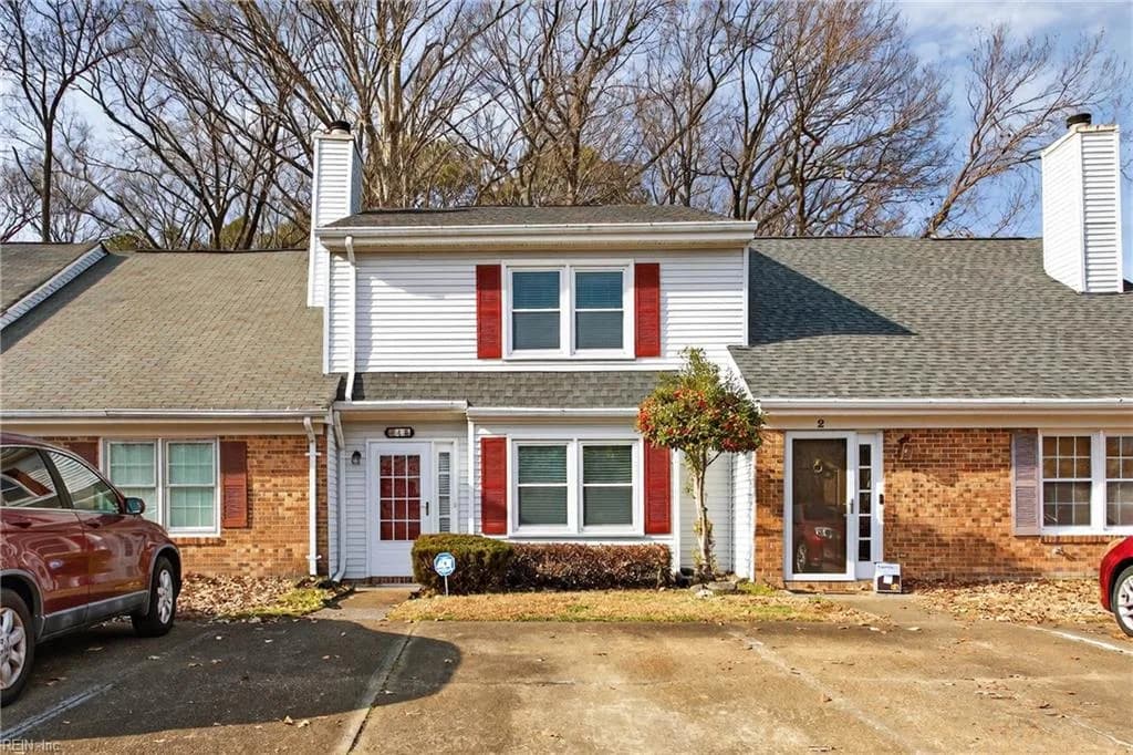 4 Covenant CT, HAMPTON VA 23666 - Main photo