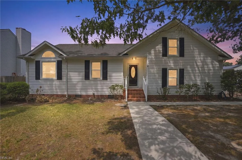 1749 Seaton DR, Virginia Beach — 4 bed Residential, 1,953 sqft