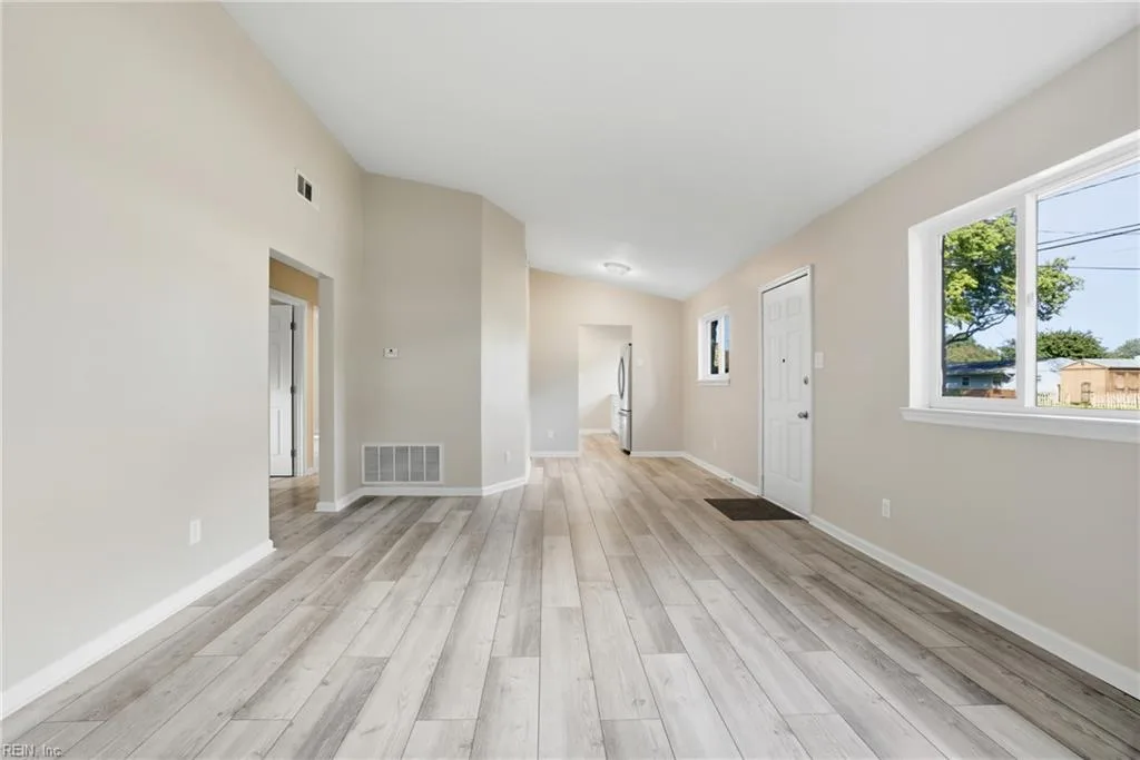 213 Cassady AVE, VIRGINIABEACH VA 23452 - Photo 5