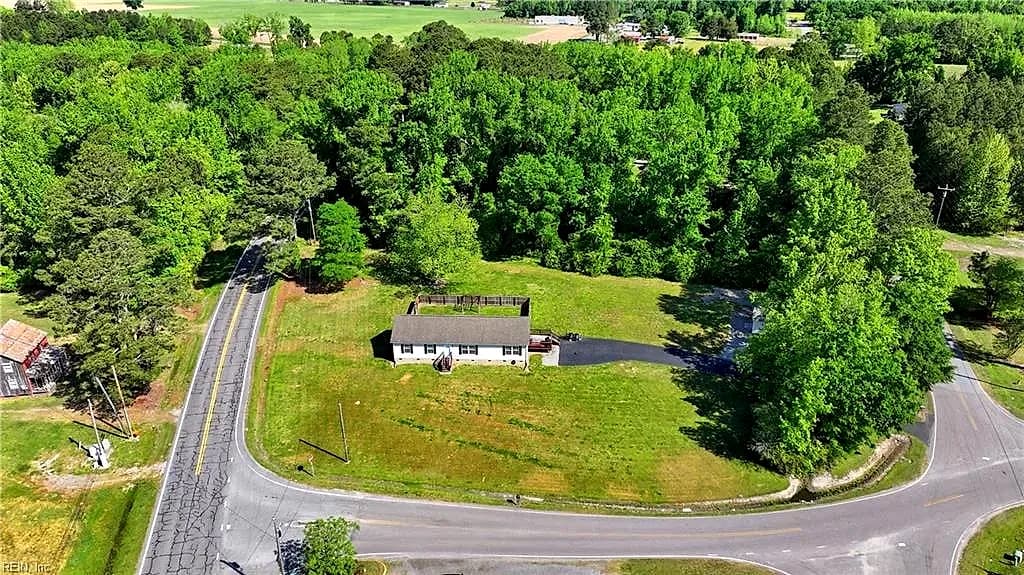 20 Corapeake RD, CORAPEAKE NC 27926 - Photo 3