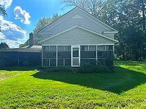1325 Buckhorn DR, Suffolk — 3 bed Residential, 1,632 sqft