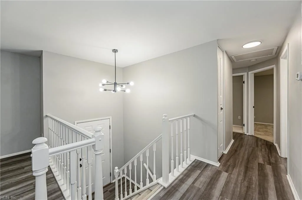 8302 Beagle DR, RICHMOND VA 23228 - Photo 5