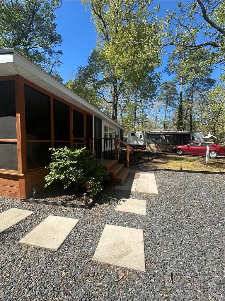 592 Pelican CT, HORNTOWN VA 23395 - Photo 4
