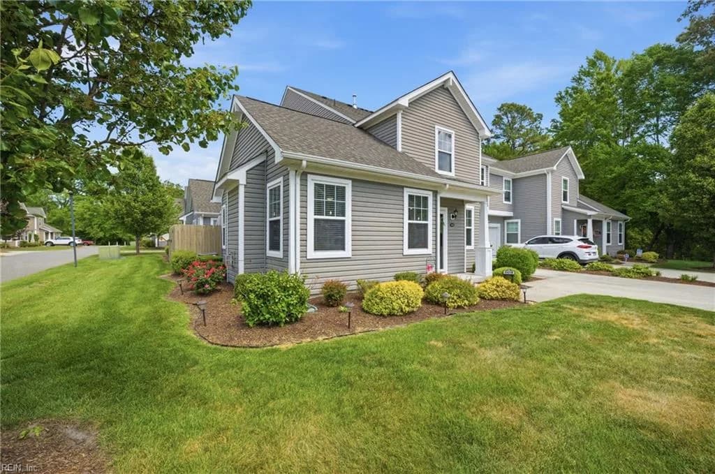 941 Vineyard PL #B, SUFFOLK VA 23435 - Photo 3