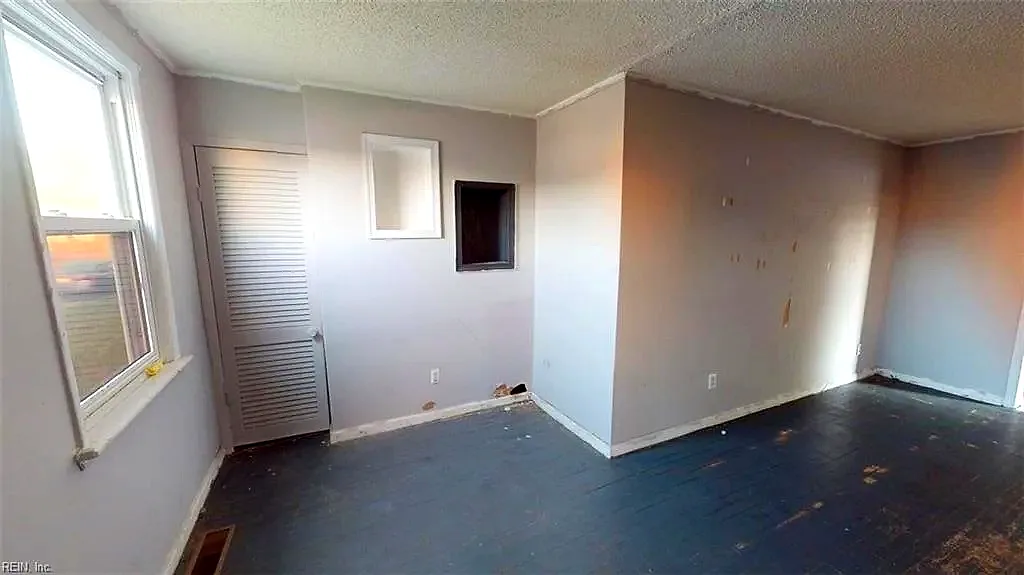 1128 Hugo ST, NORFOLK VA 23513 - Photo 5