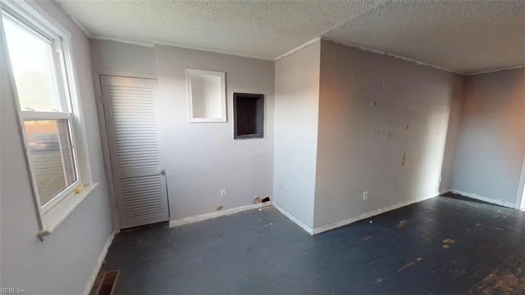 1128 Hugo ST, NORFOLK VA 23513 - Photo 5