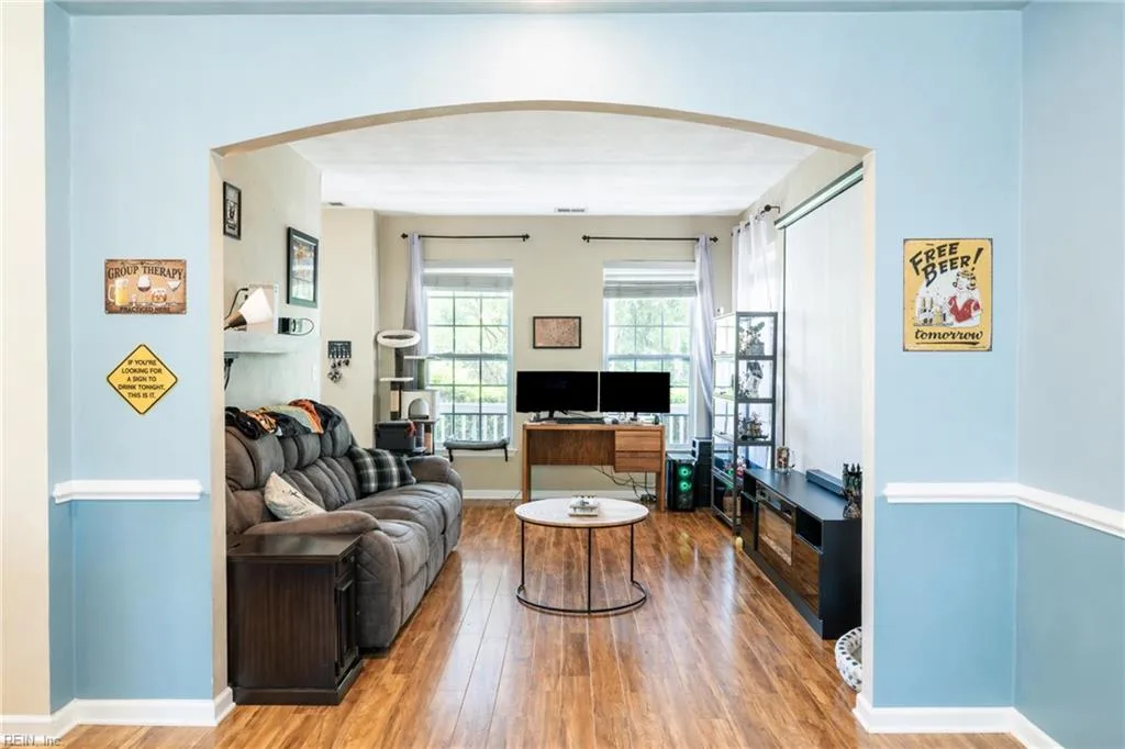 8159 Beckwith DR, HAYES VA 23072 - Photo 5