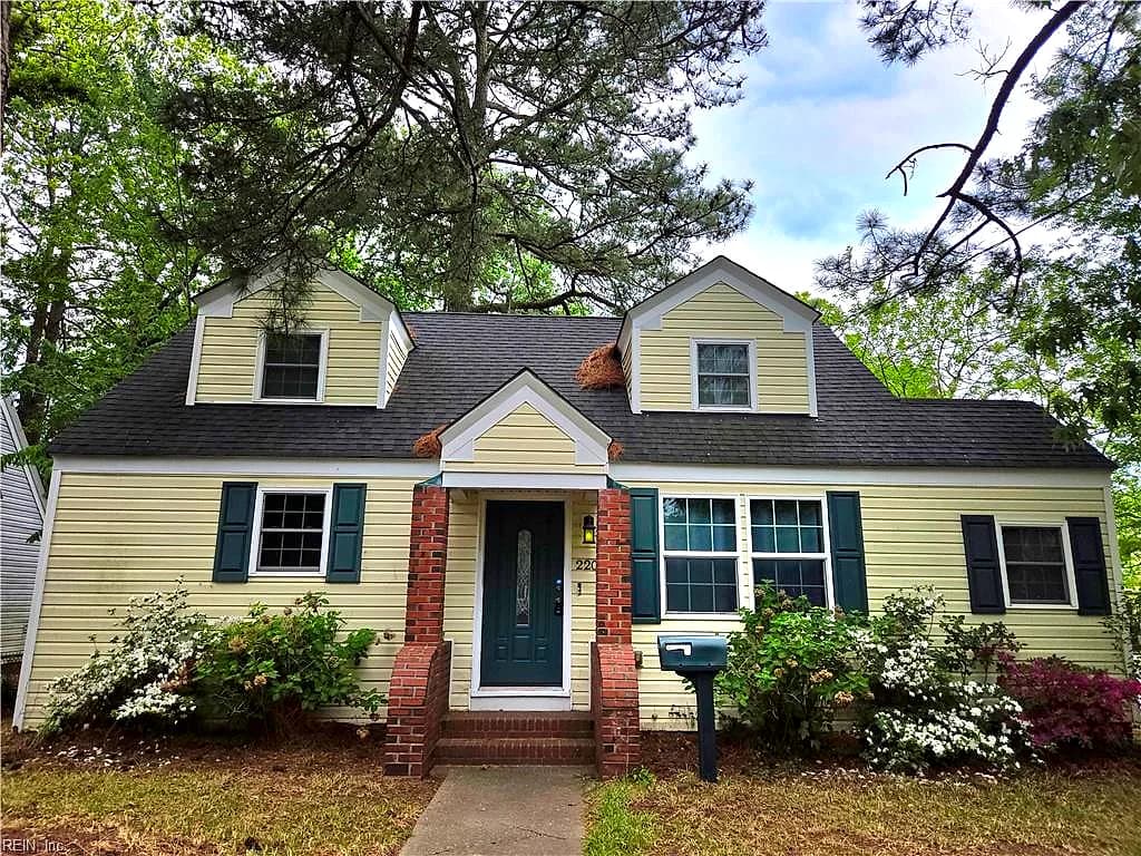 2201 Pershing AVE, NORFOLK VA 23509 - Photo 2