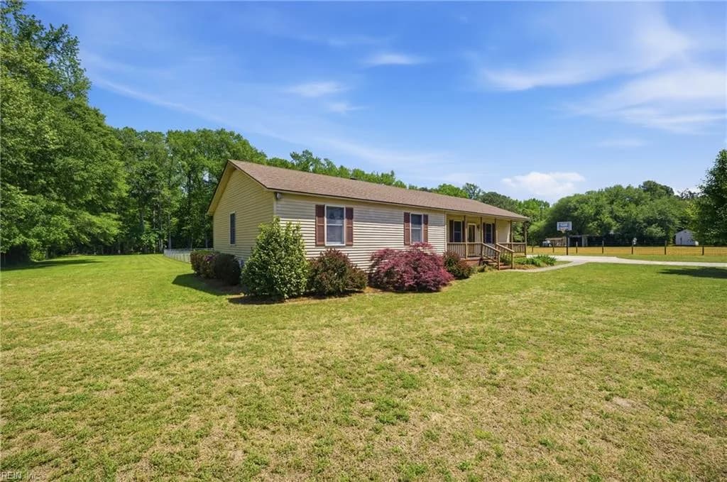 2792 Airport RD, SUFFOLK VA 23434 - Photo 5