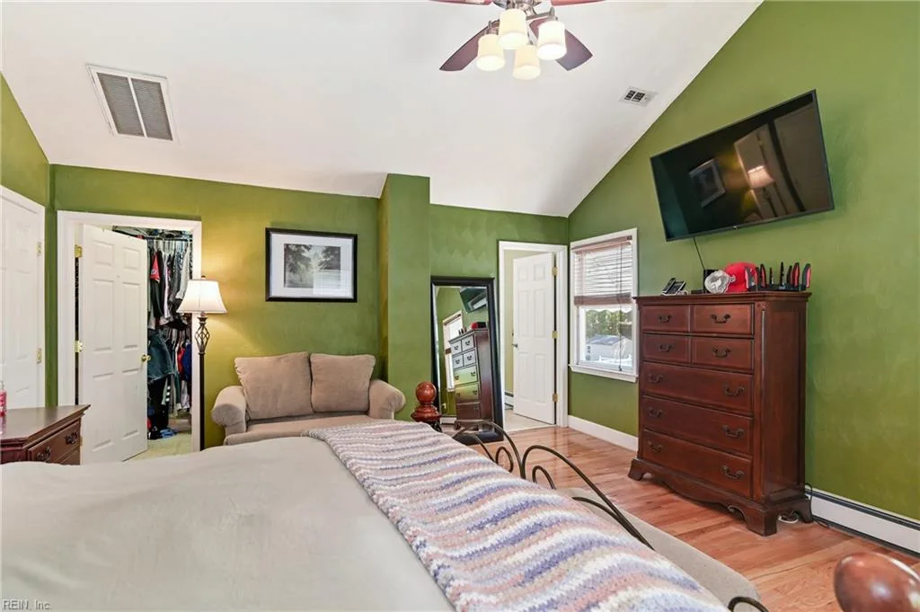 4701 Pinehurst AVE, NORFOLK VA 23513 - Photo 4