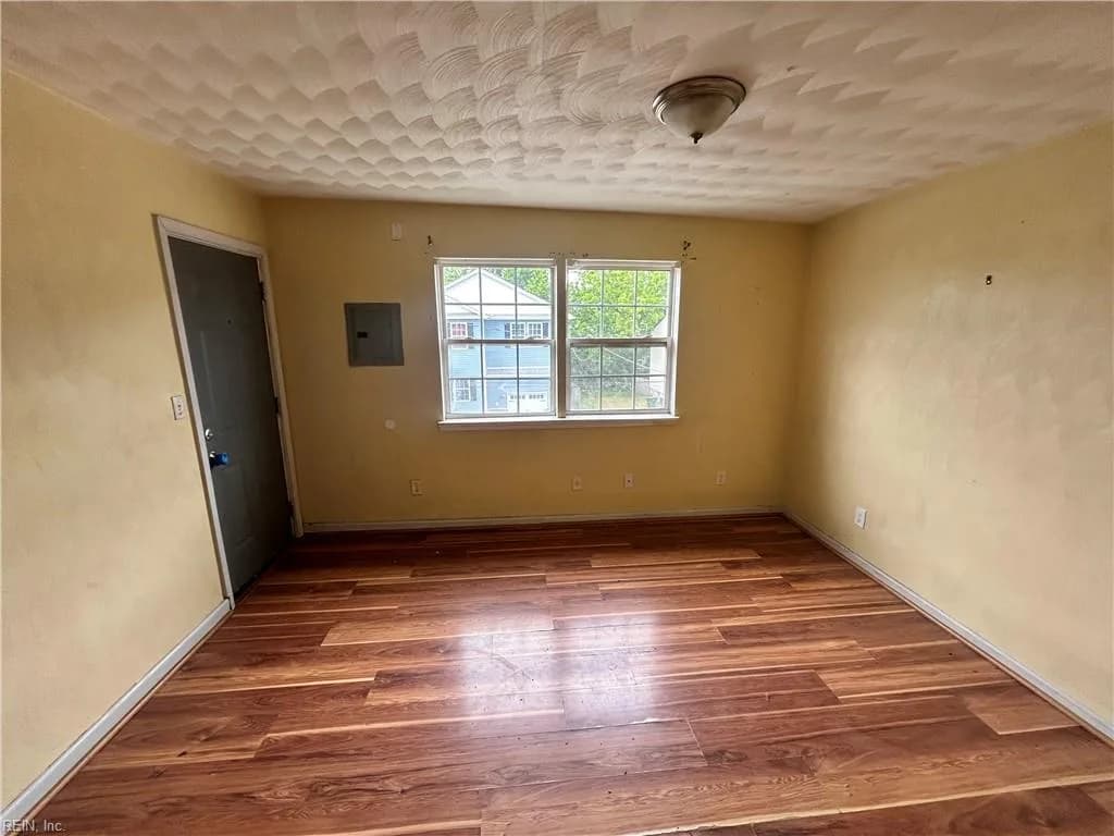 730 Roswell AVE, NORFOLK VA 23504 - Photo 3