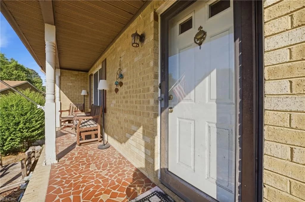 904 Lela LN, CHESAPEAKE VA 23322 - Photo 4