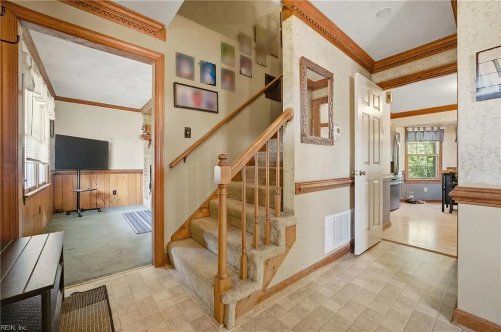 904 Lela LN, CHESAPEAKE VA 23322 - Photo 5
