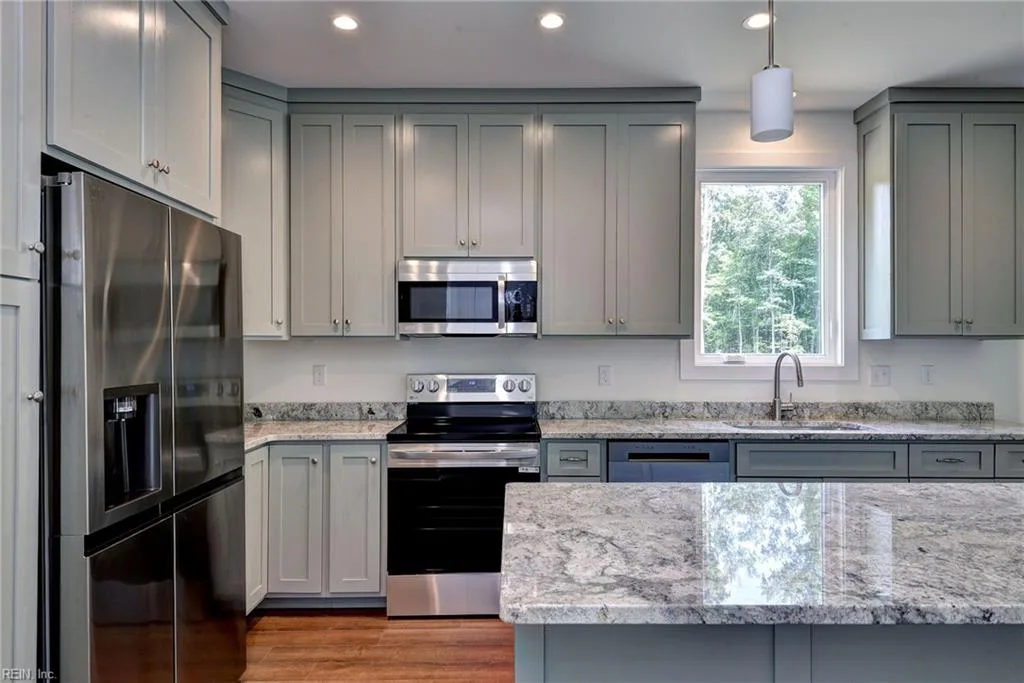 3555 ODI ST, WESTPOINT VA 23181 - Photo 5