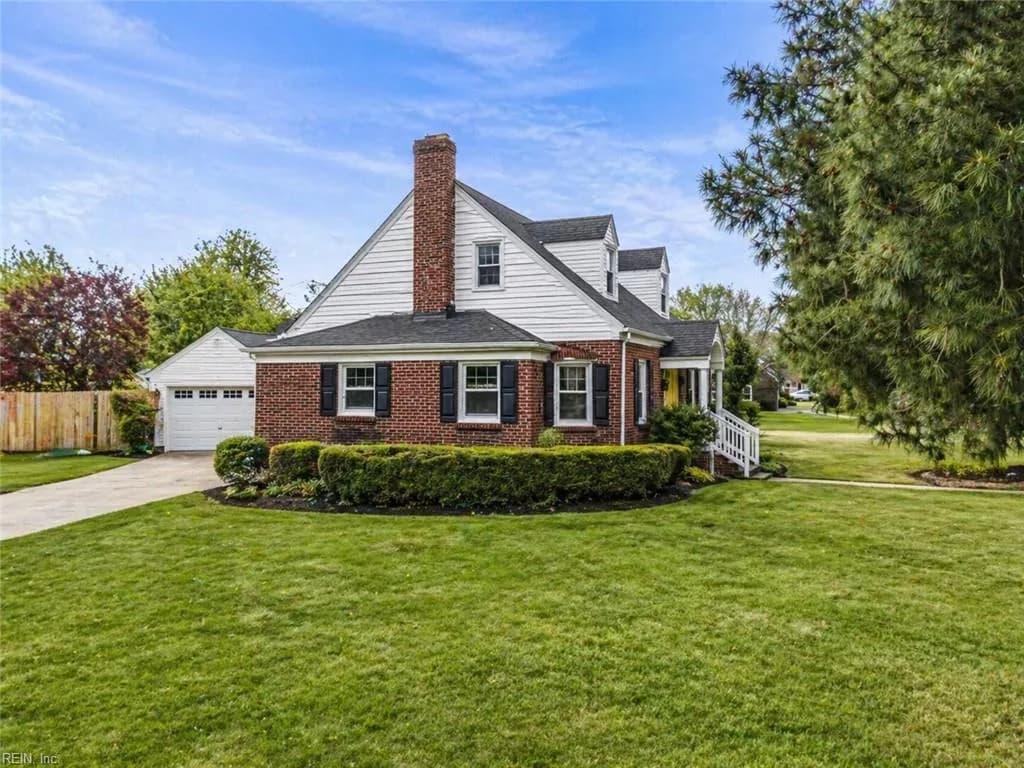 42 Rens RD, POQUOSON VA 23662 - Main photo