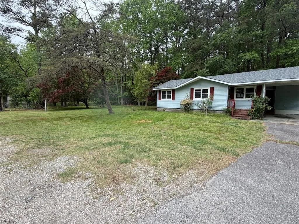115 Clark LN, SEAFORD VA 23696 - Main photo