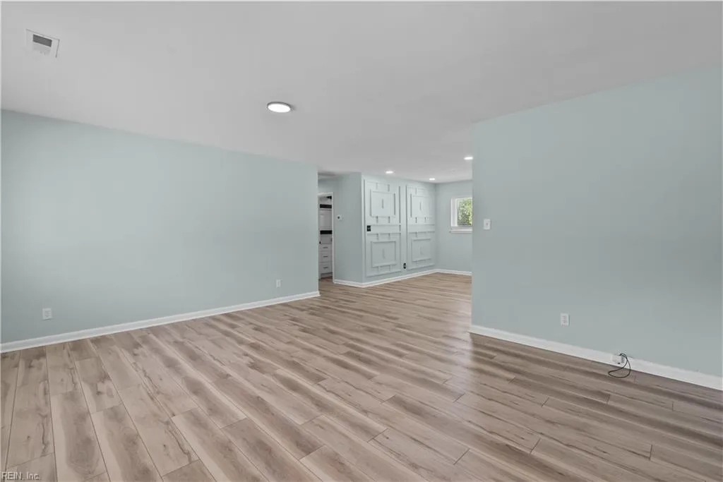 152 Mann DR, CHESAPEAKE VA 23322 - Photo 4