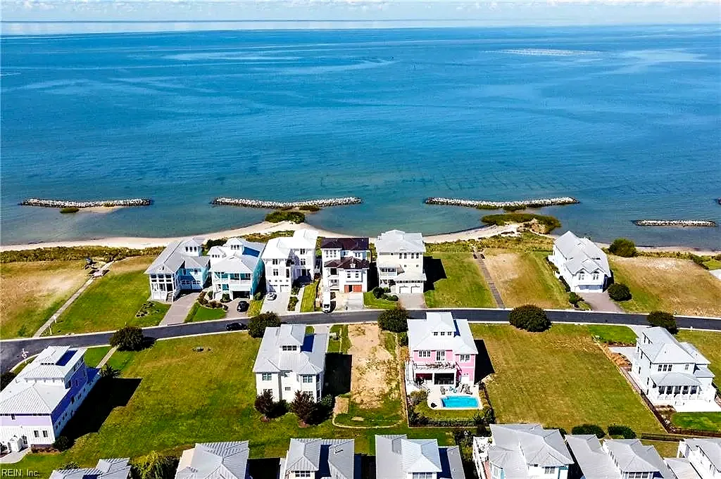 140 Sunset BLVD, Cape Charles — Land and Farms
