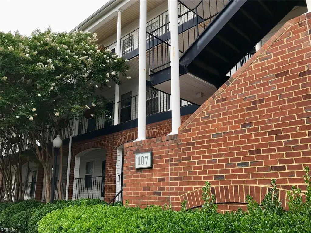 107 Westover AVE #205, NORFOLK VA 23507