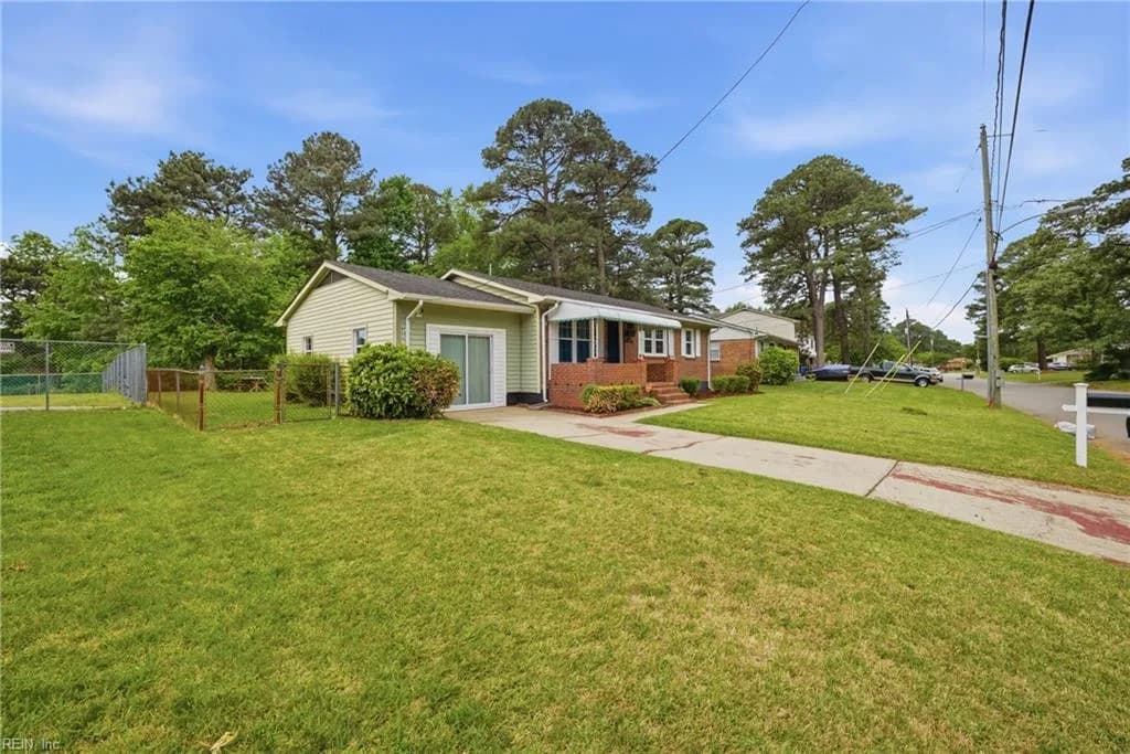 1117 Warfield DR, PORTSMOUTH VA 23701 - Photo 3