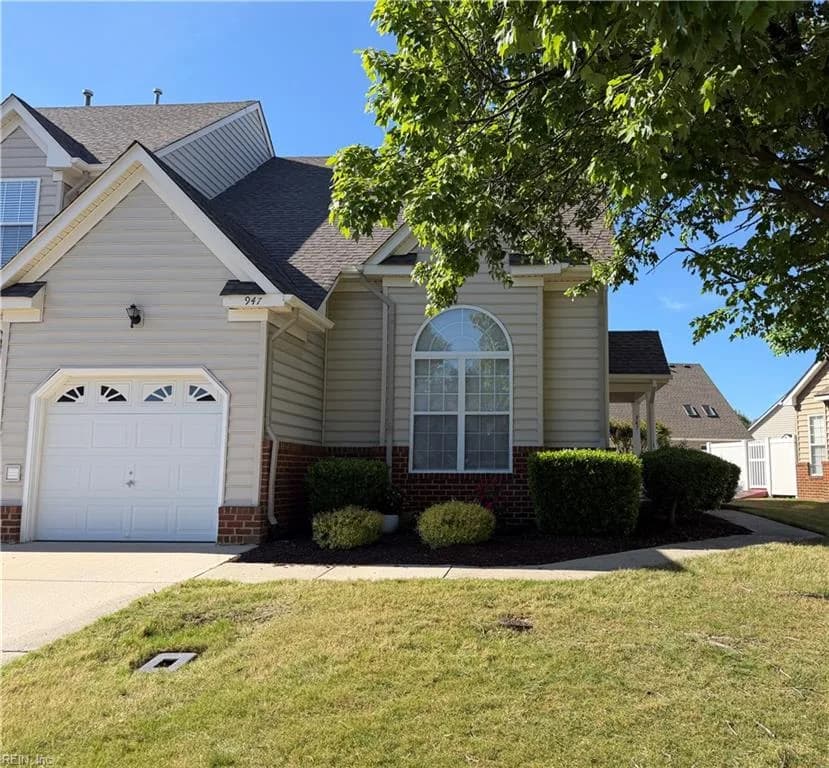 947 Hunley DR, VIRGINIABEACH VA 23462 - Photo 2